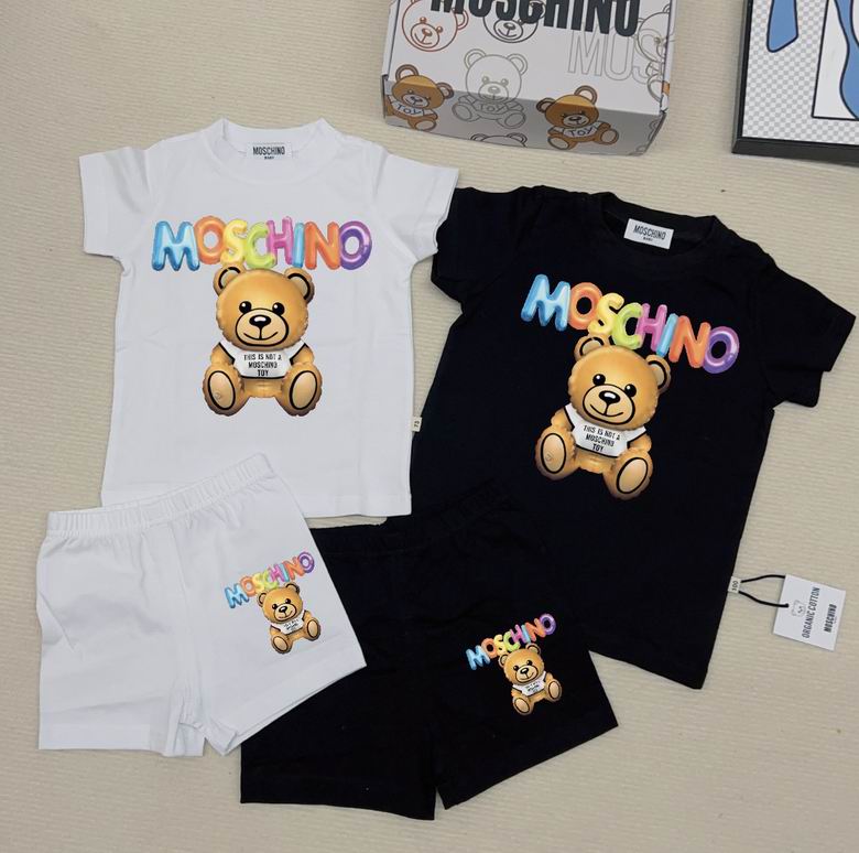 Moschino sz73-100 81
